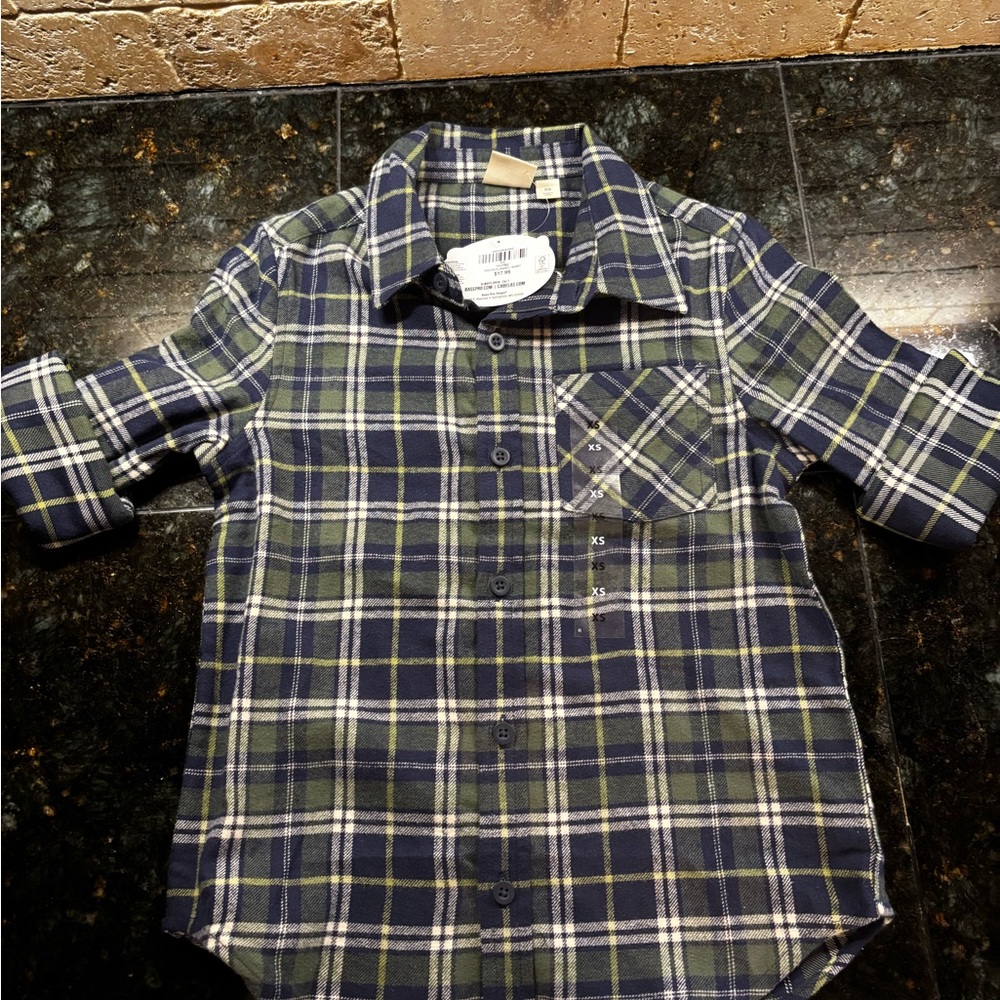 Plaid Button-Up Shirt Flannel Boys NWT!